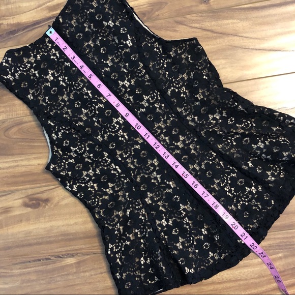Black lace top with cream underlay - Picture 11 of 12
